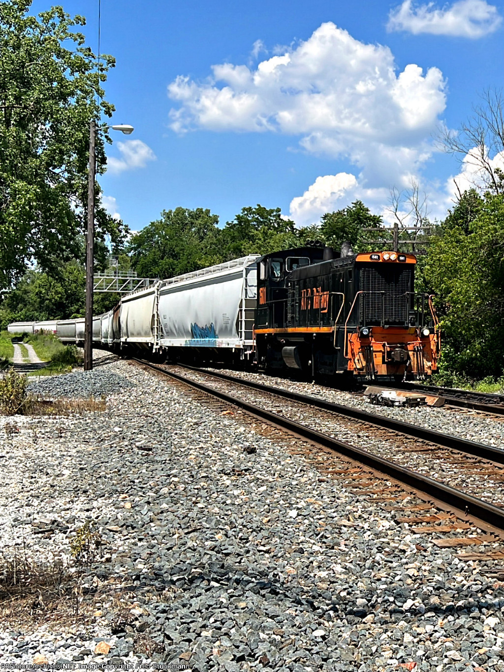 AB 1501 as Z641 crosses over at CSX's BD Tower.